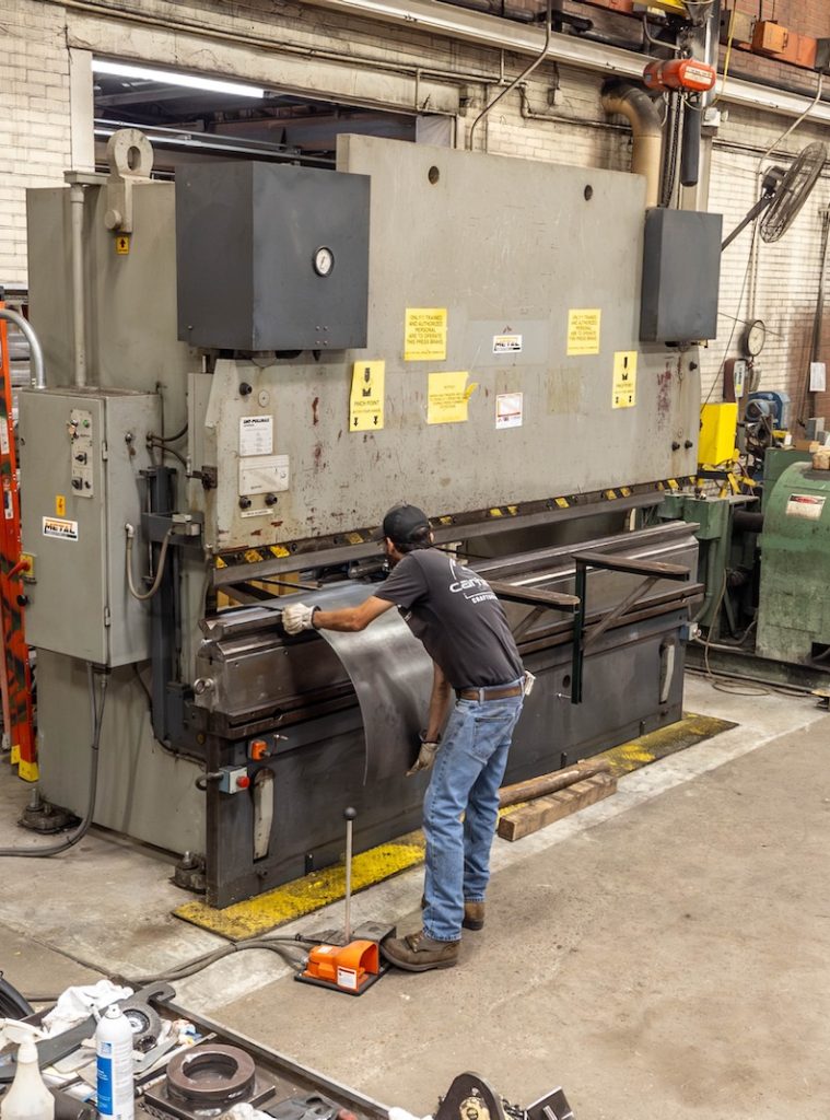 metal-fabrication-equipment-10